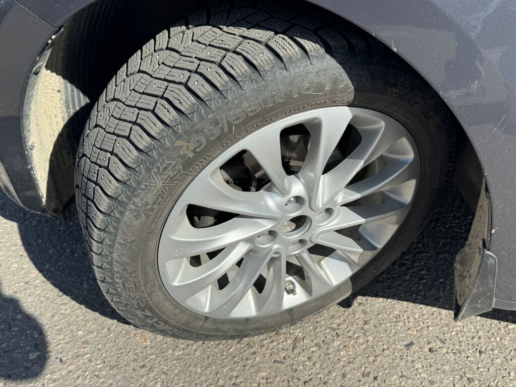 Hyundai i20 5d 2018 Harmaa