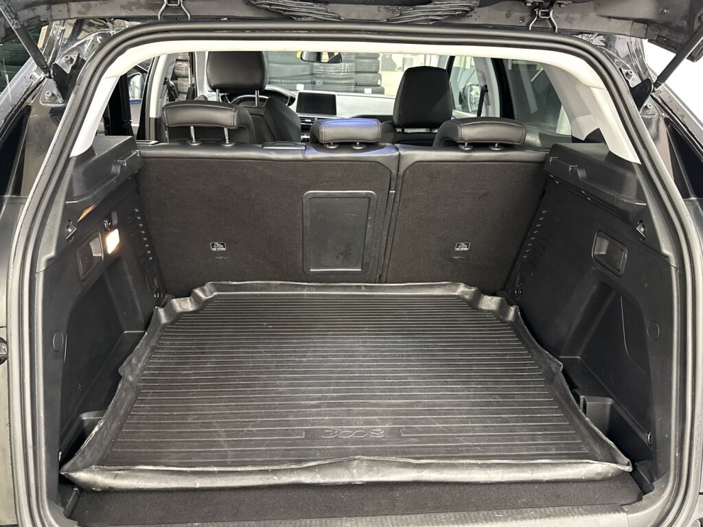 Peugeot 3008 2018 Valkoinen