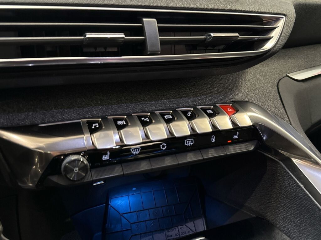 Peugeot 3008 2018 Valkoinen