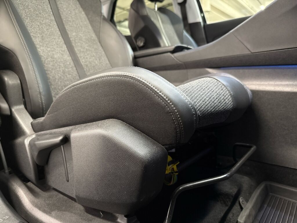 Peugeot 3008 2018 Valkoinen