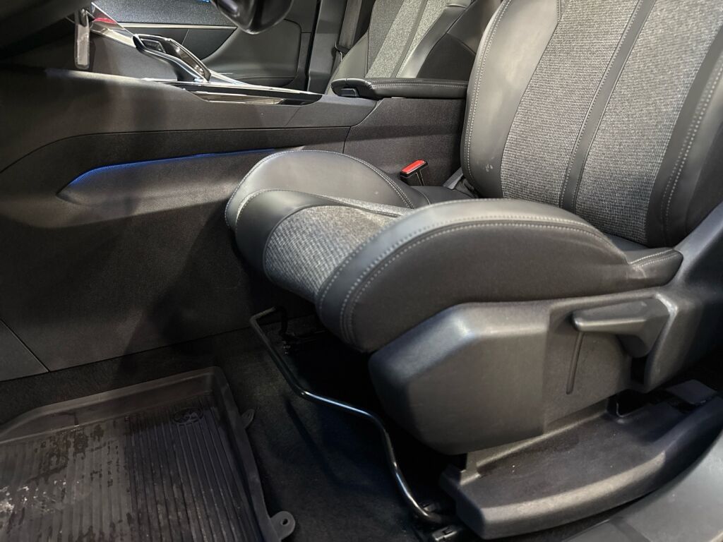 Peugeot 3008 2018 Valkoinen