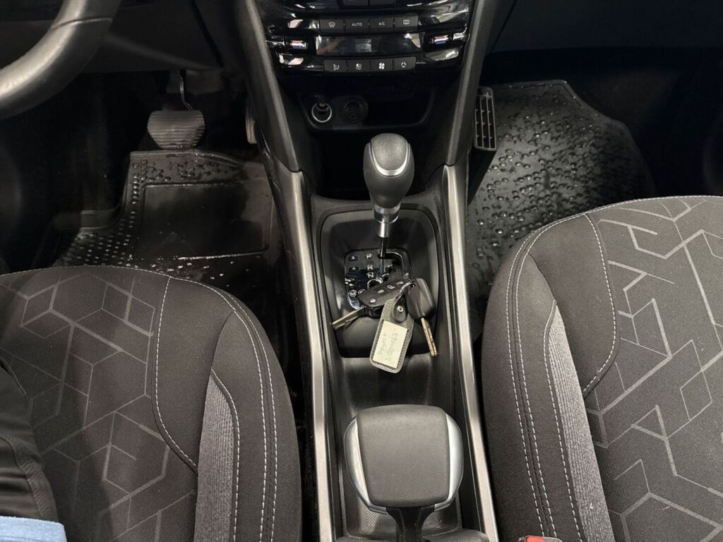 Peugeot 2008 2018 Harmaa