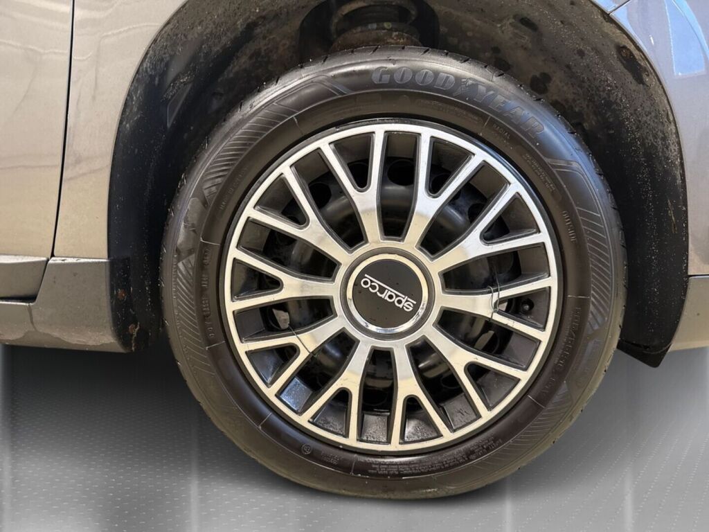 Peugeot 2008 2018 Harmaa