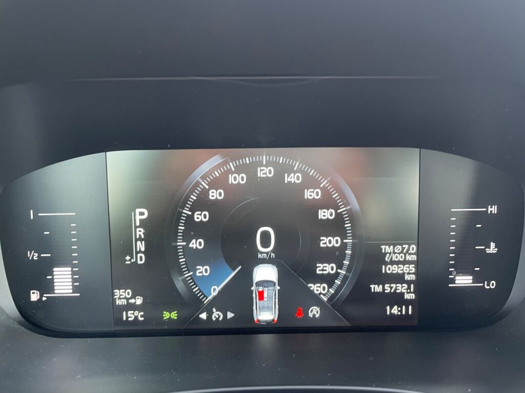 Volvo XC60 2018 Harmaa