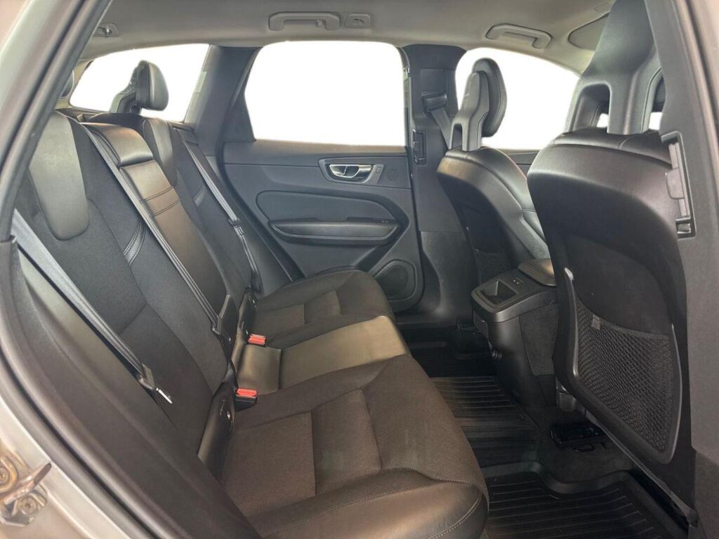 Volvo XC60 2018 Harmaa