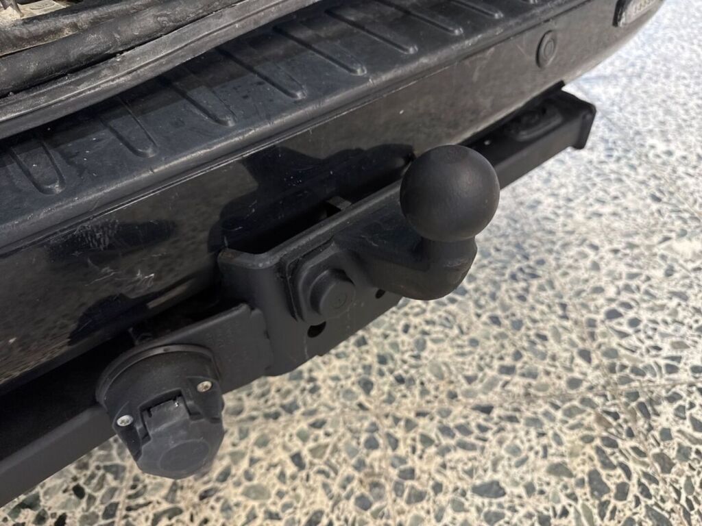 Ford Transit Custom 2018 Musta