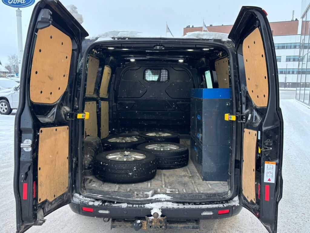 Ford Transit Custom 2018 Musta