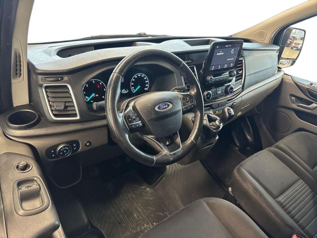 Ford Transit Custom 2018 Musta