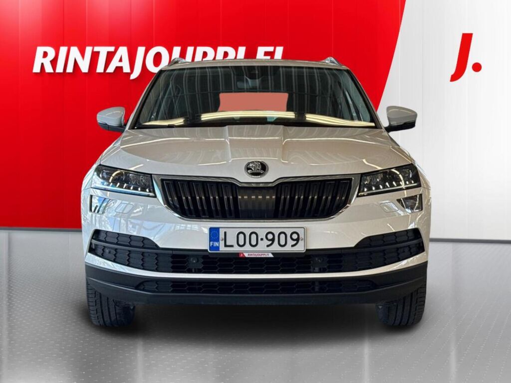 Skoda Karoq 2018 Valkoinen
