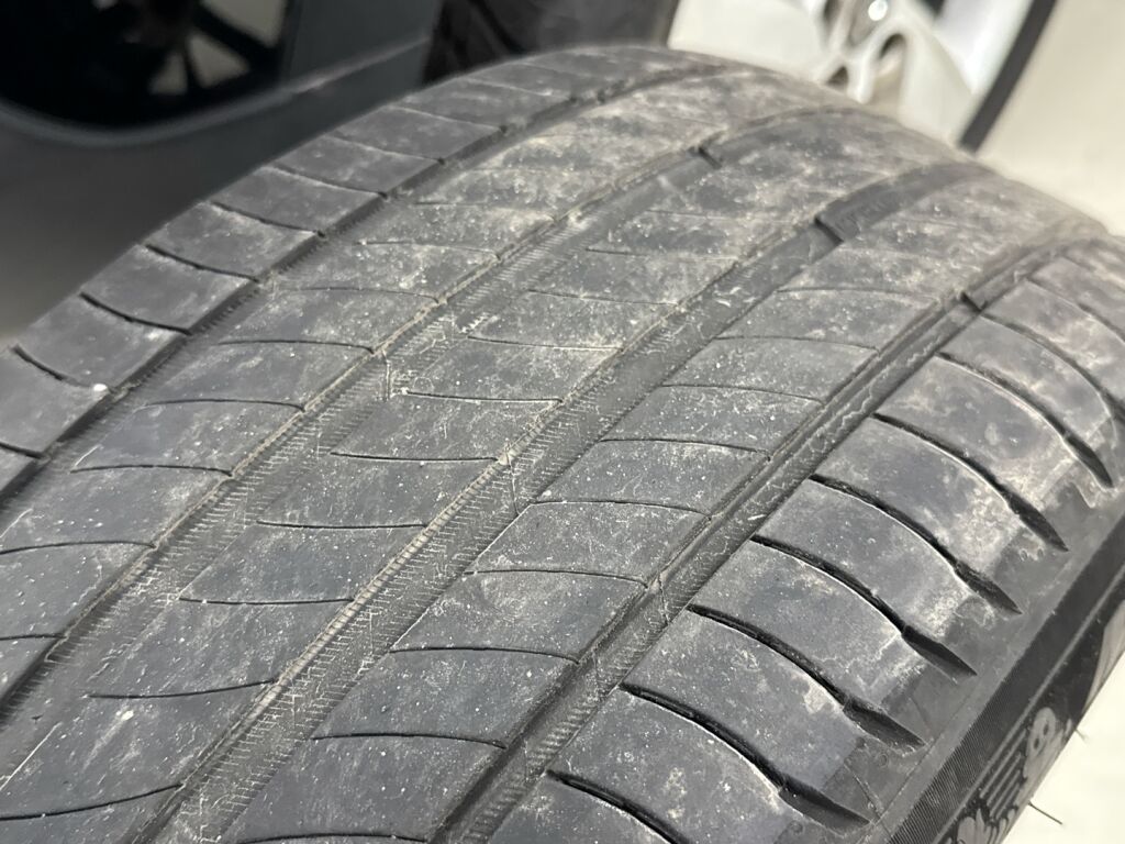 Opel Grandland X 2018 Musta