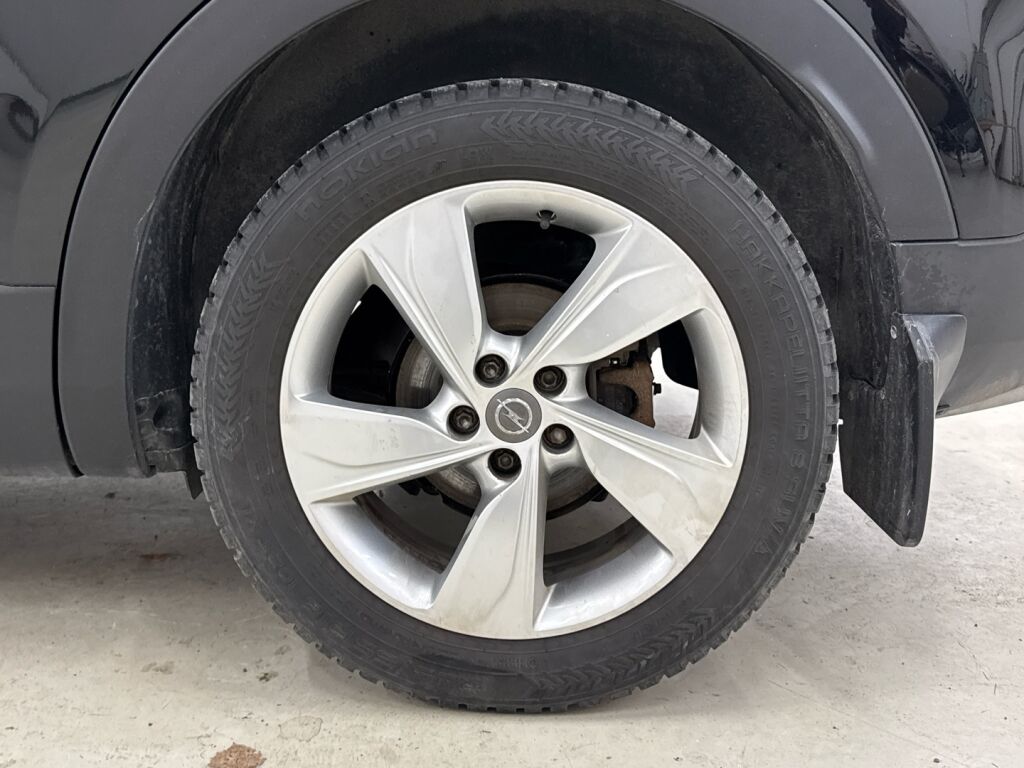 Opel Grandland X 2018 Musta