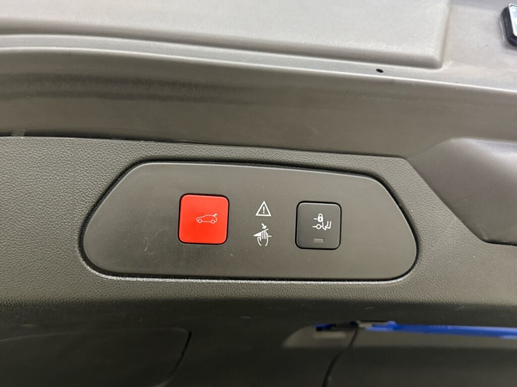 Opel Grandland X 2018 Musta