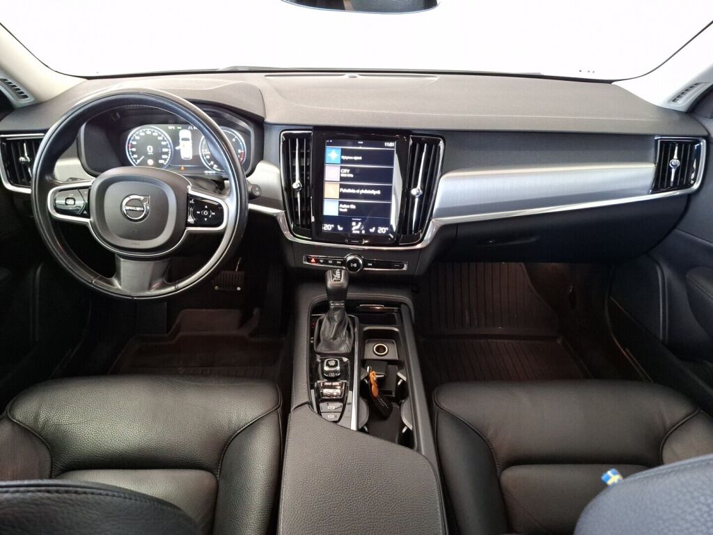 Volvo V90 2018 Valkoinen