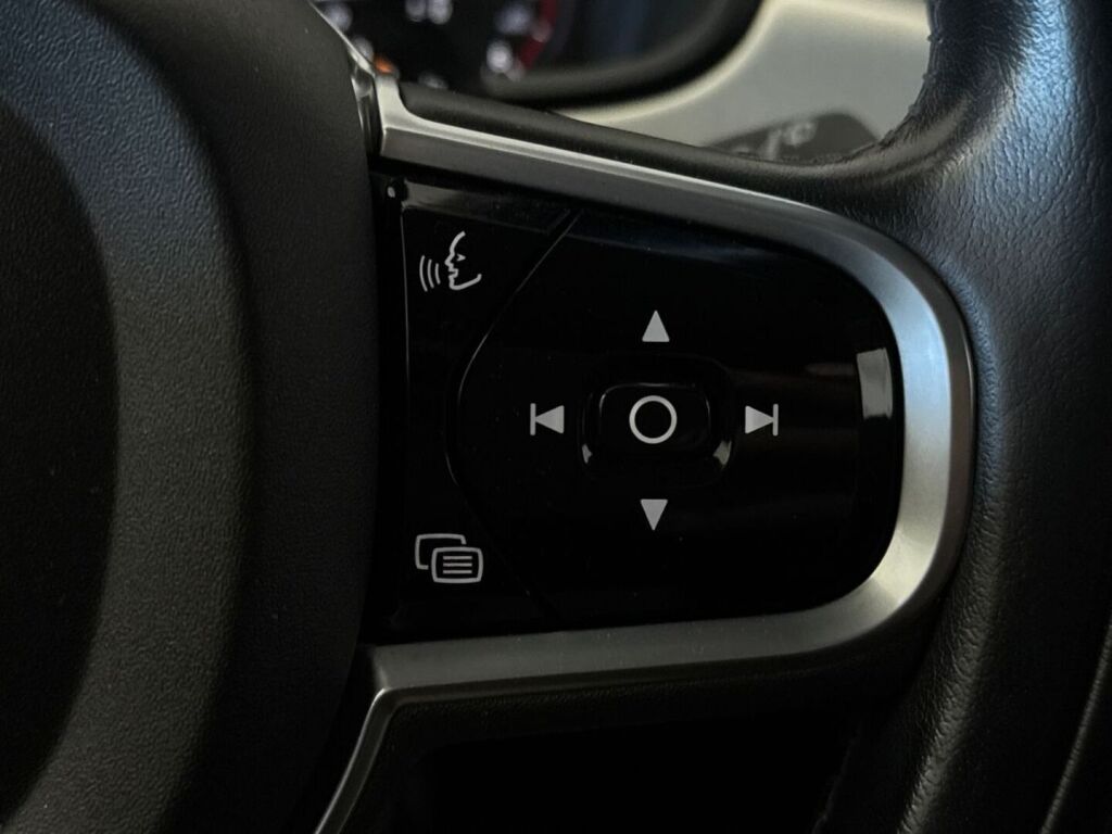 Volvo V90 2018 Valkoinen
