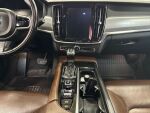 Volvo V90 2018 Musta