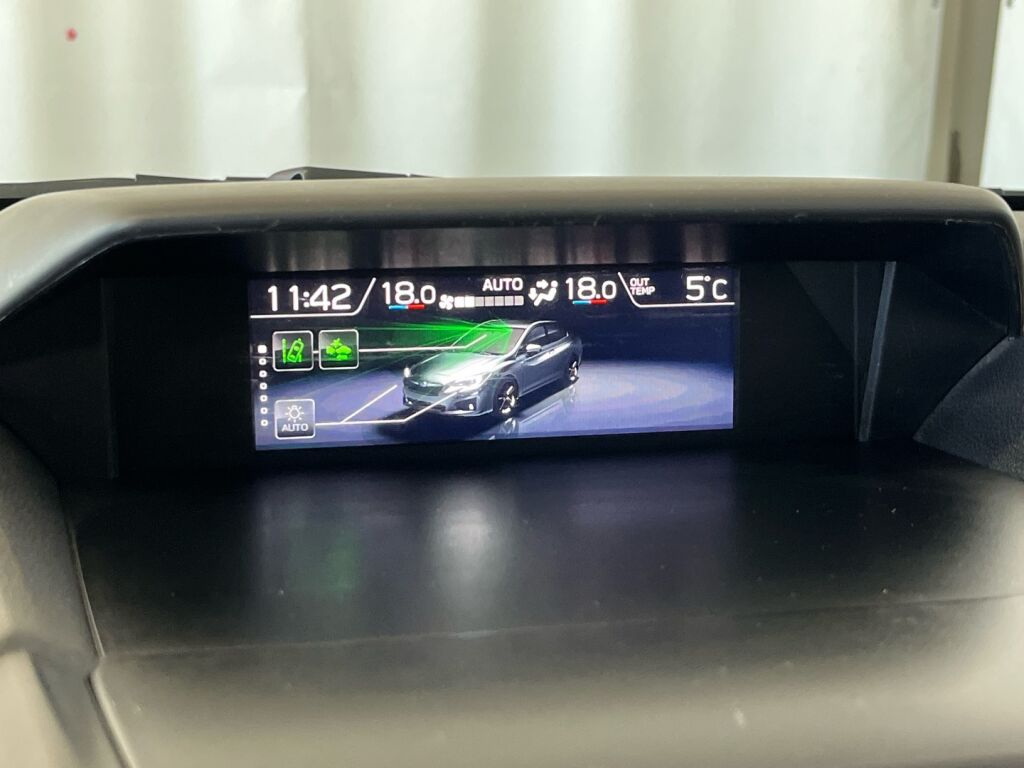 Subaru Impreza 2018 Sininen