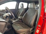 Ford Kuga 2018 Punainen