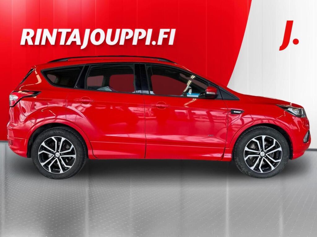 Ford Kuga 2018 Punainen