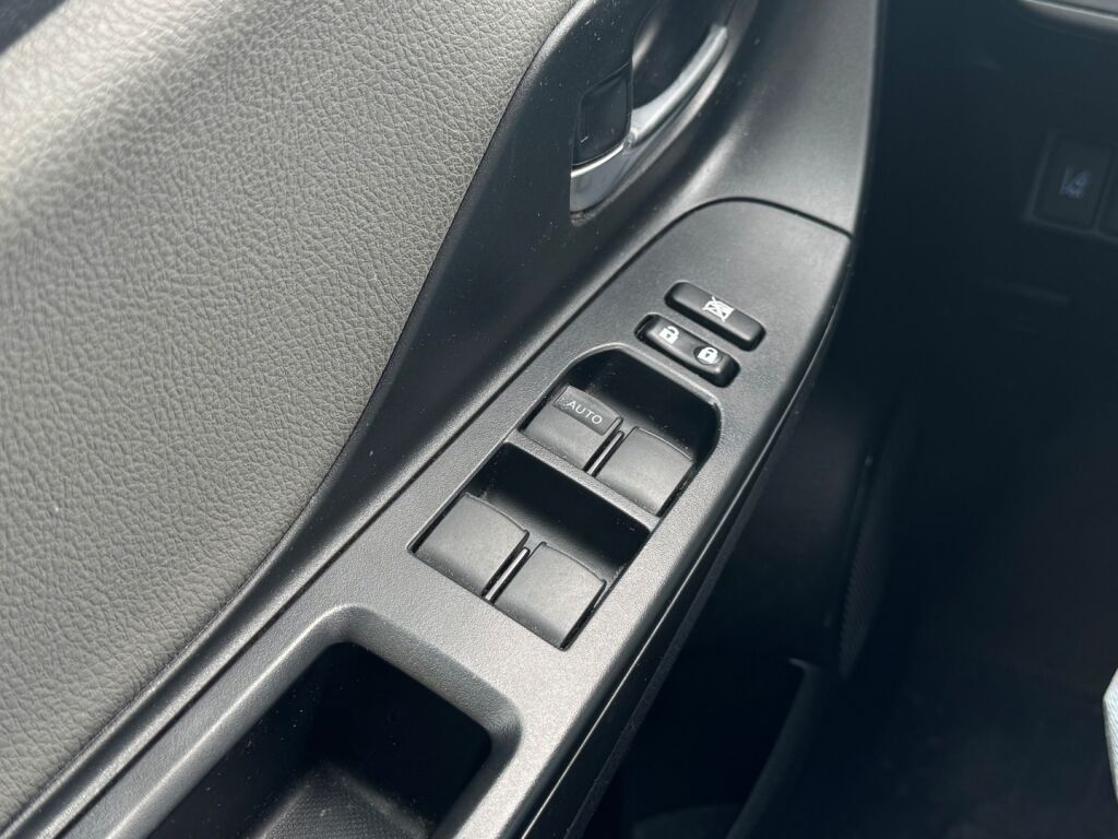 Toyota Yaris 2018 Sininen