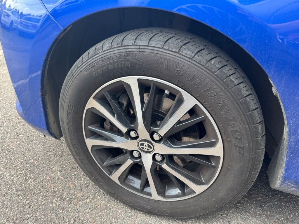 Toyota Yaris 2018 Sininen