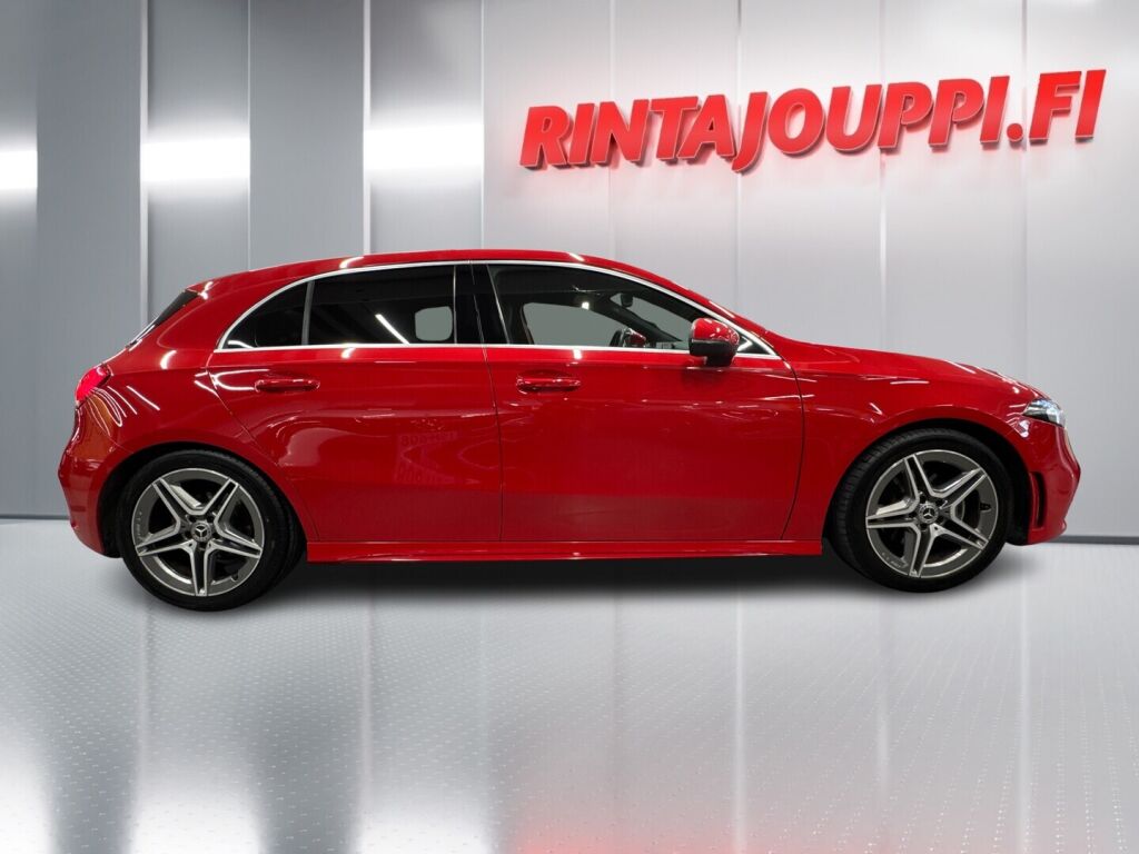 Mercedes-Benz A 2019 Punainen