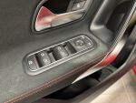 Mercedes-Benz A 2019 Punainen