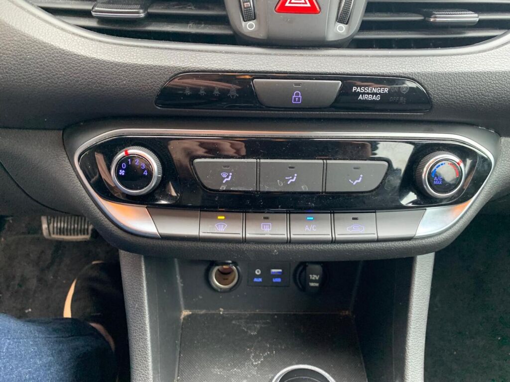 Hyundai i30 Wagon 2019 Harmaa