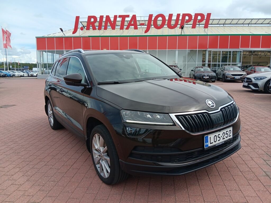 Skoda Karoq 2018 Ruskea (beige)