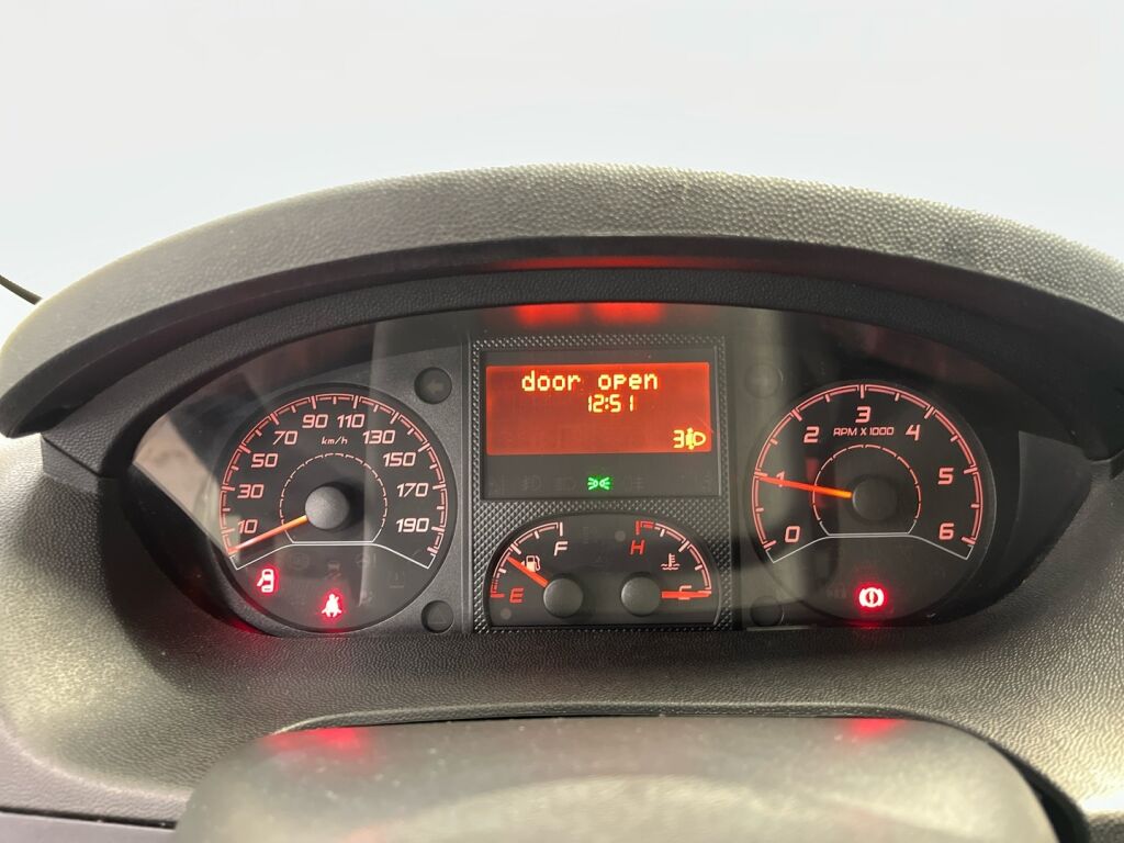 Peugeot Boxer 2019 Valkoinen