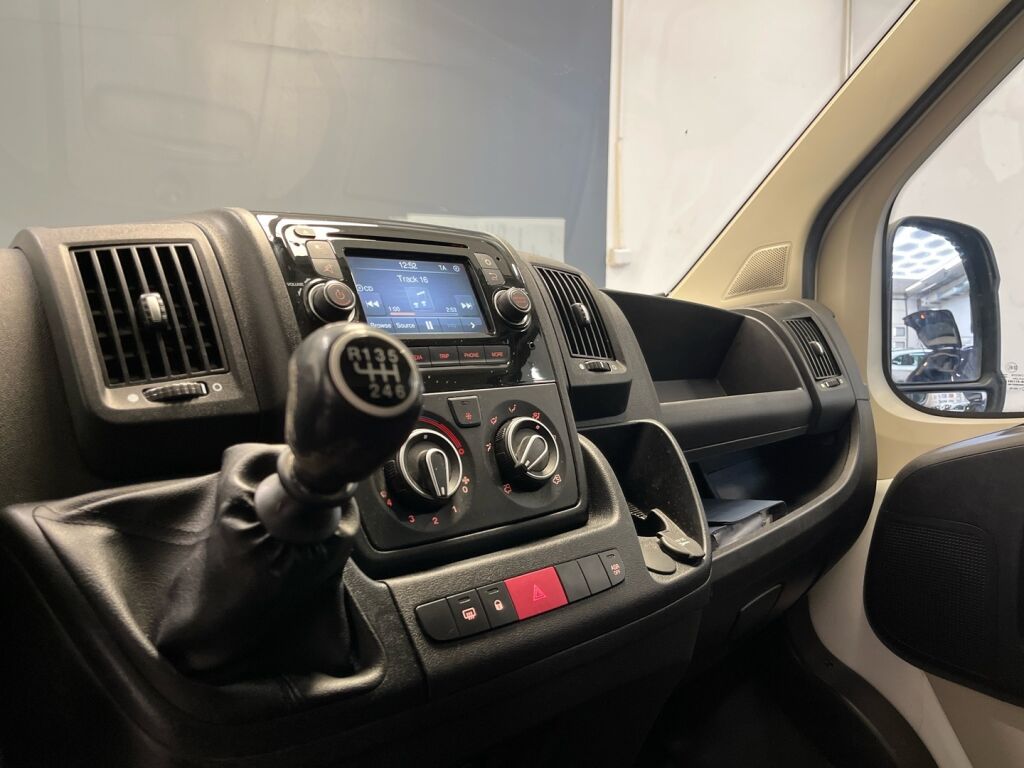 Peugeot Boxer 2019 Valkoinen