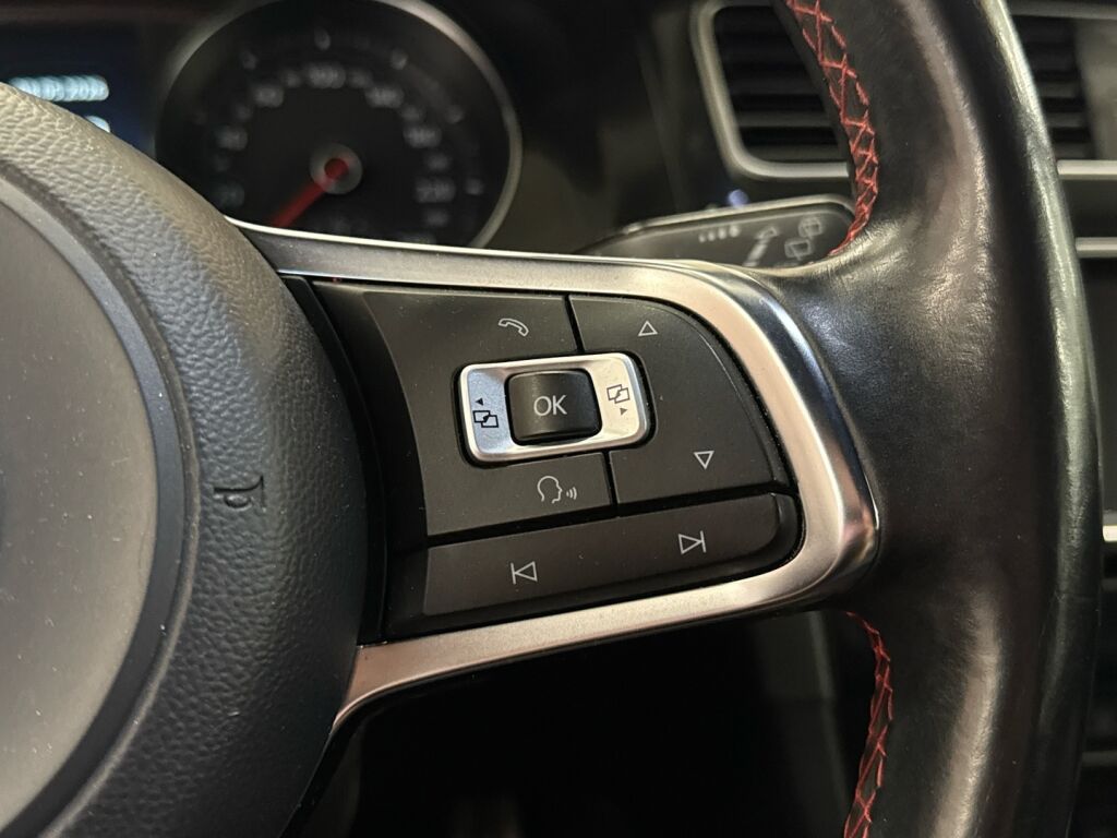 Volkswagen Golf 2014 Sininen