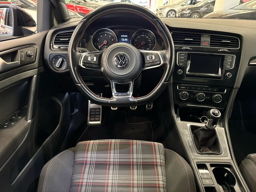Volkswagen Golf 2014 Sininen