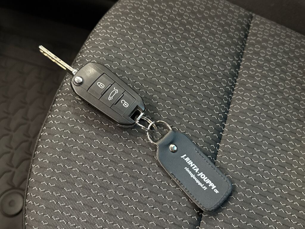 Opel Crossland X 2019 Punainen