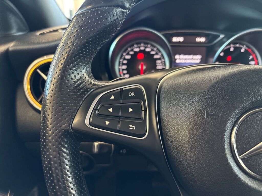 Mercedes-Benz CLA 2019 Musta
