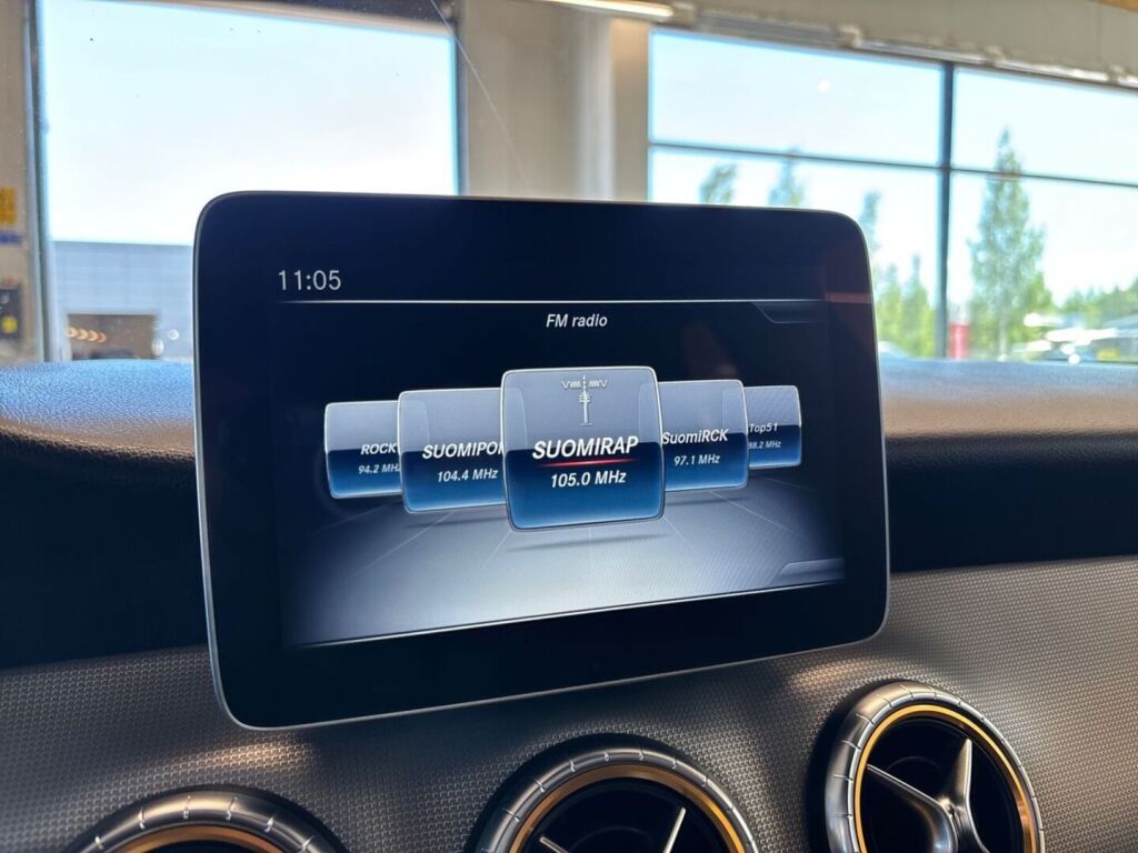 Mercedes-Benz CLA 2019 Musta