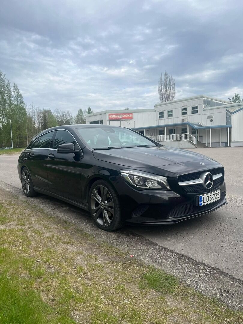 Mercedes-Benz CLA 2019 Musta
