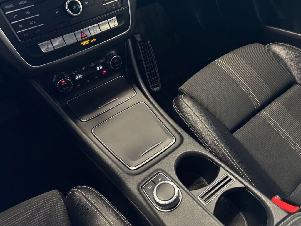 Mercedes-Benz CLA 2019 Musta