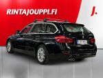 BMW 320 2019 Musta