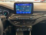 Ford Focus 2019 Valkoinen