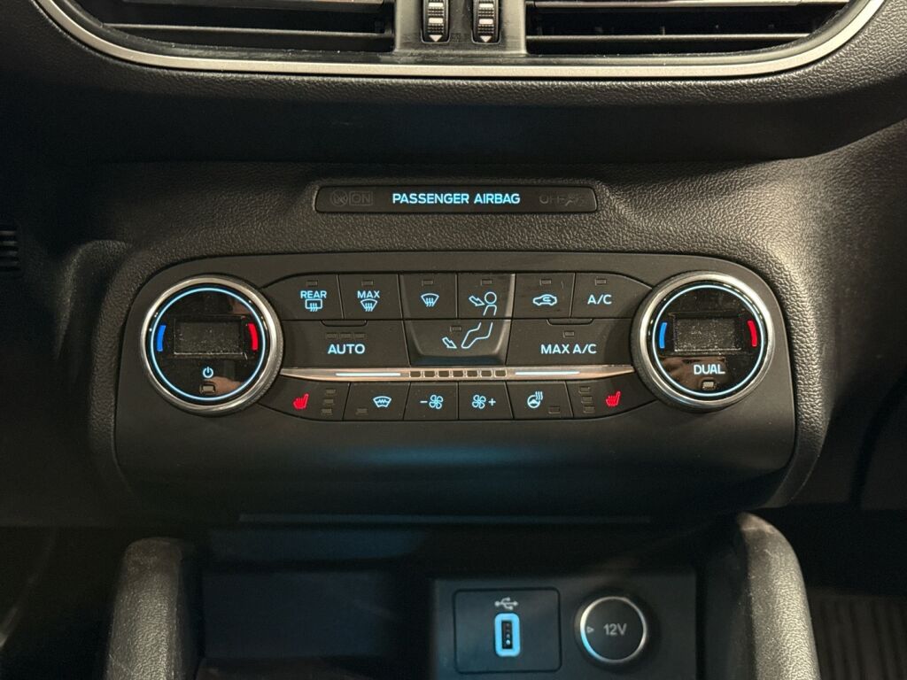 Ford Focus 2019 Harmaa