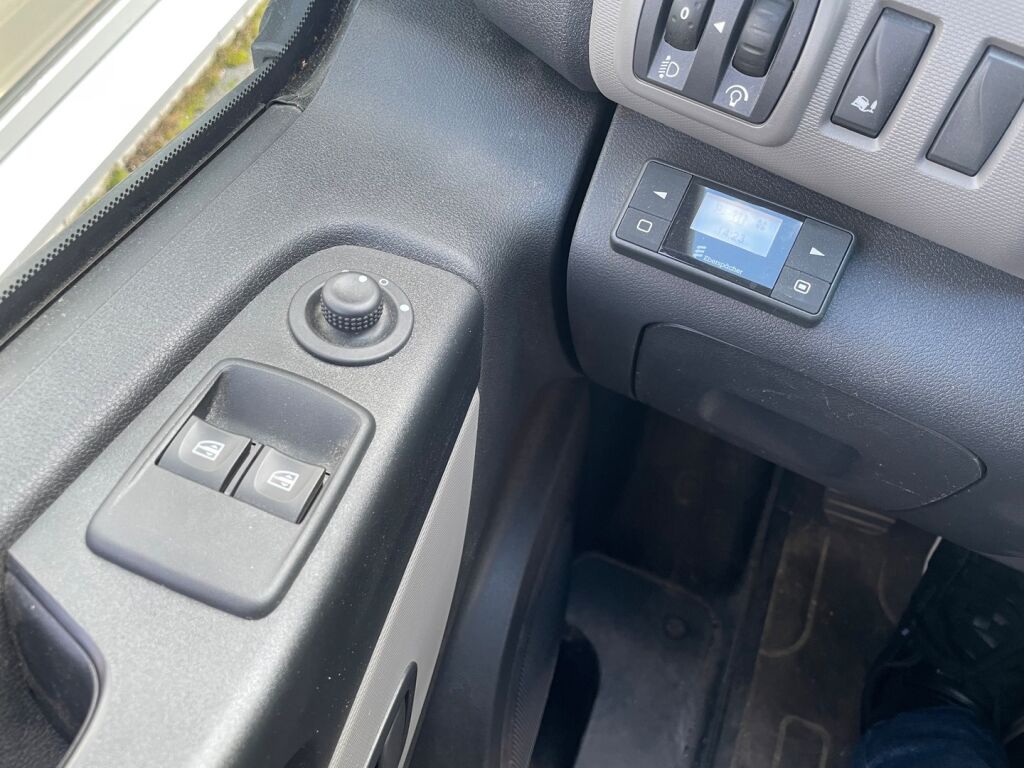 Renault Trafic 2019 Sininen