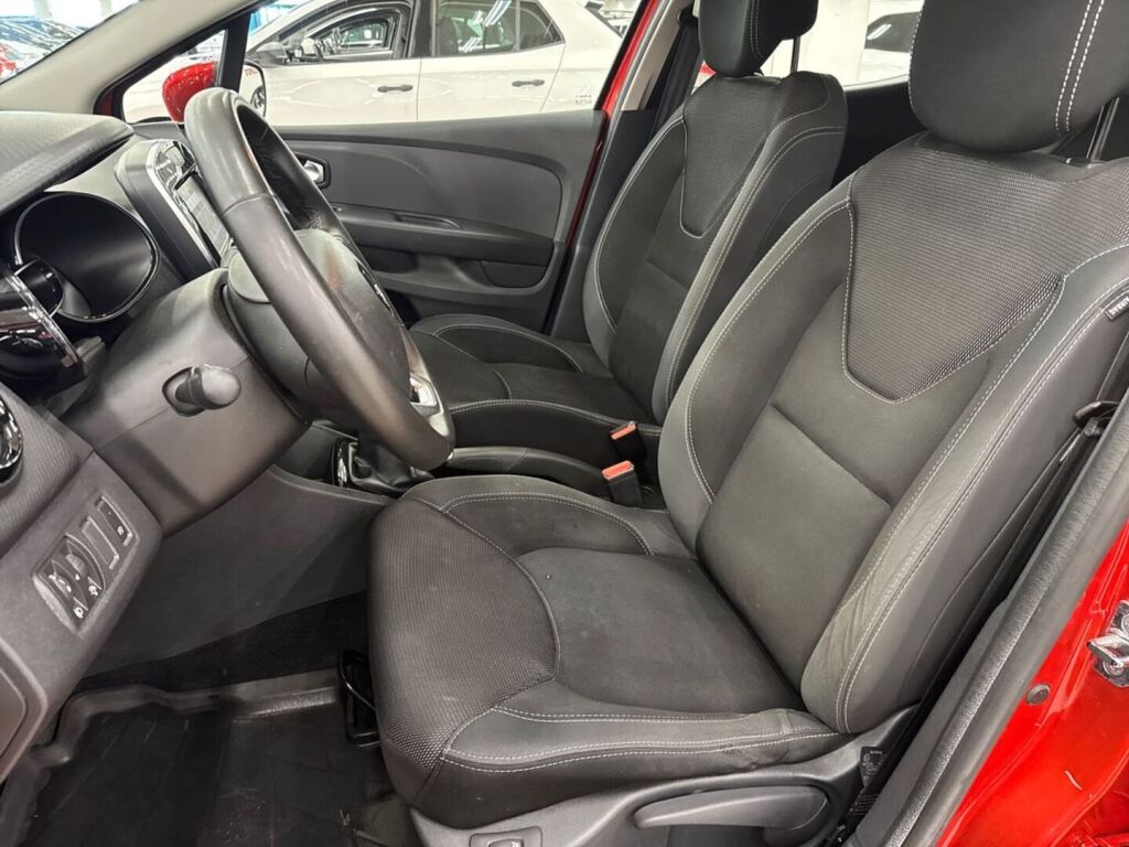 Renault Clio 2018 Punainen