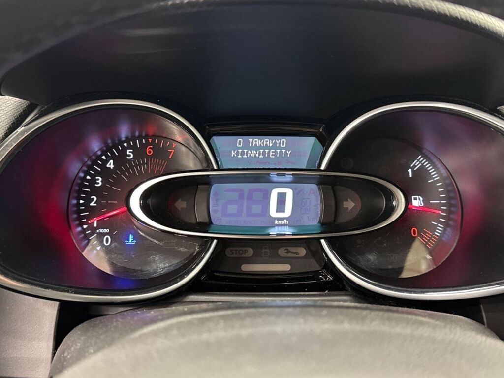 Renault Clio 2018 Punainen