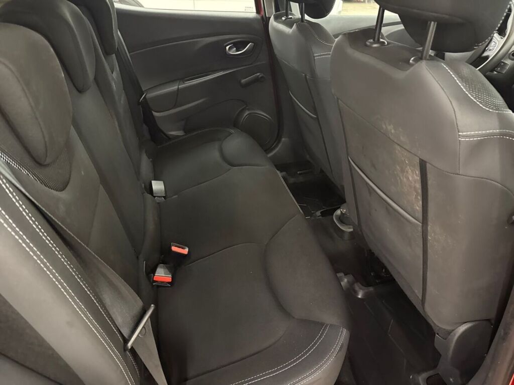 Renault Clio 2018 Punainen