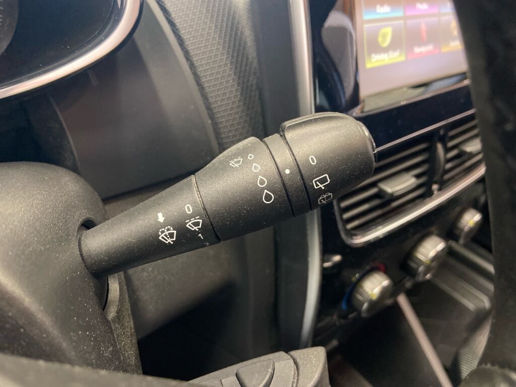 Renault Clio 2018 Valkoinen