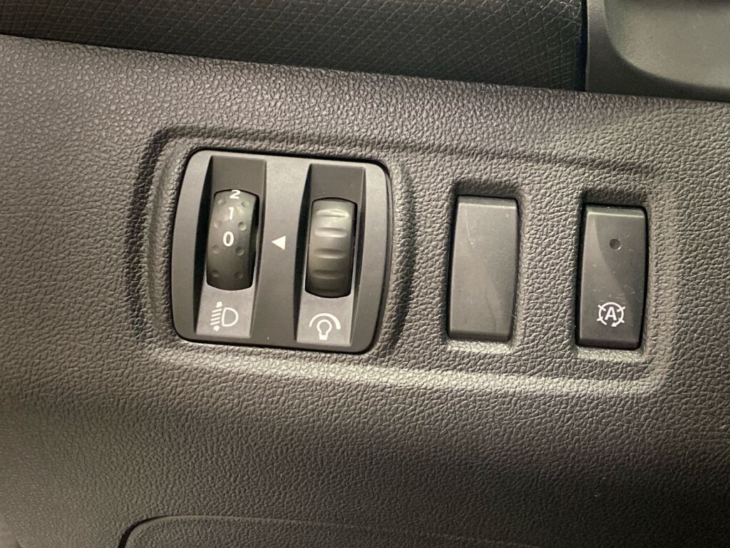 Renault Clio 2018 Valkoinen