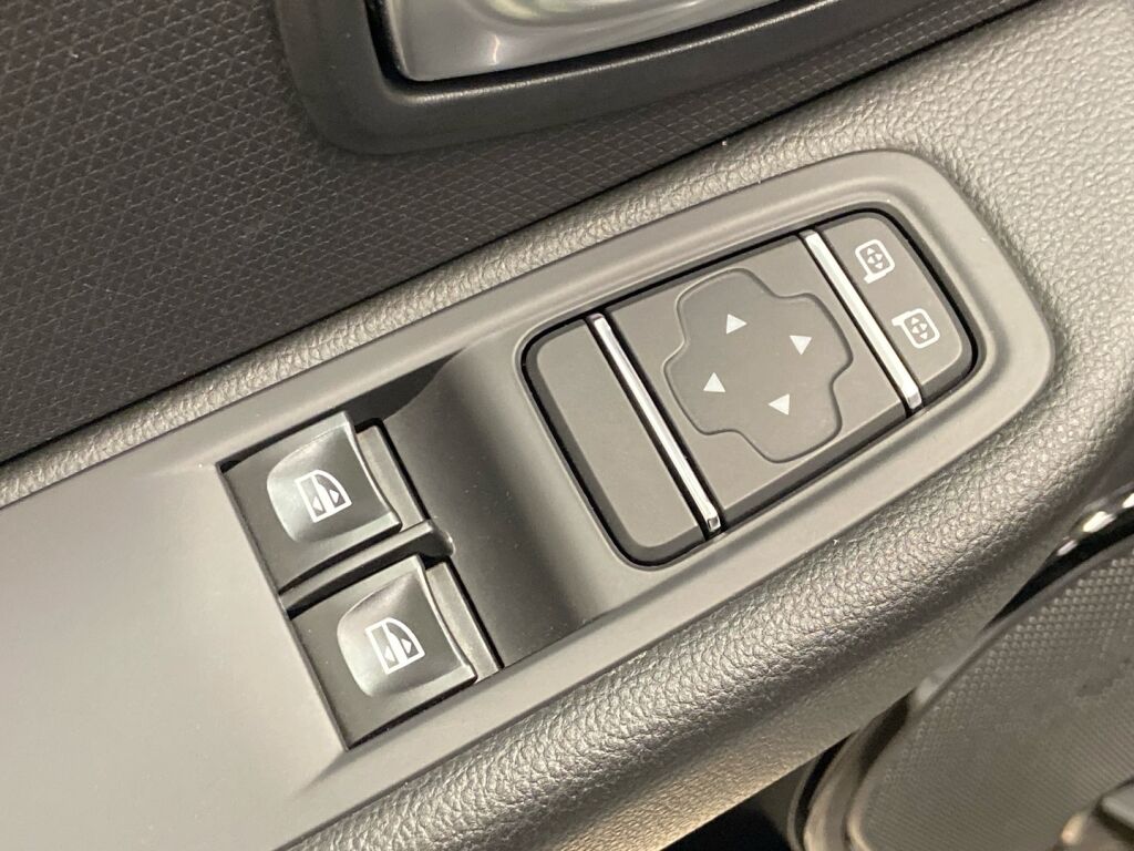 Renault Clio 2018 Valkoinen