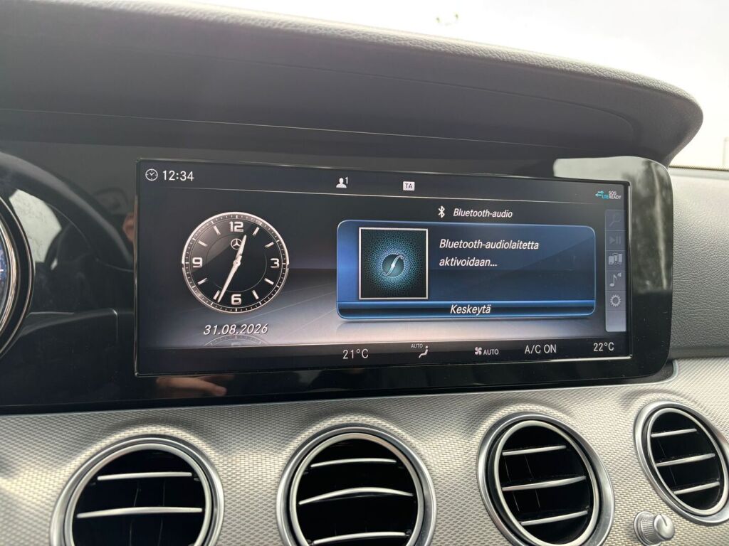 Mercedes-Benz E 2019 Valkoinen