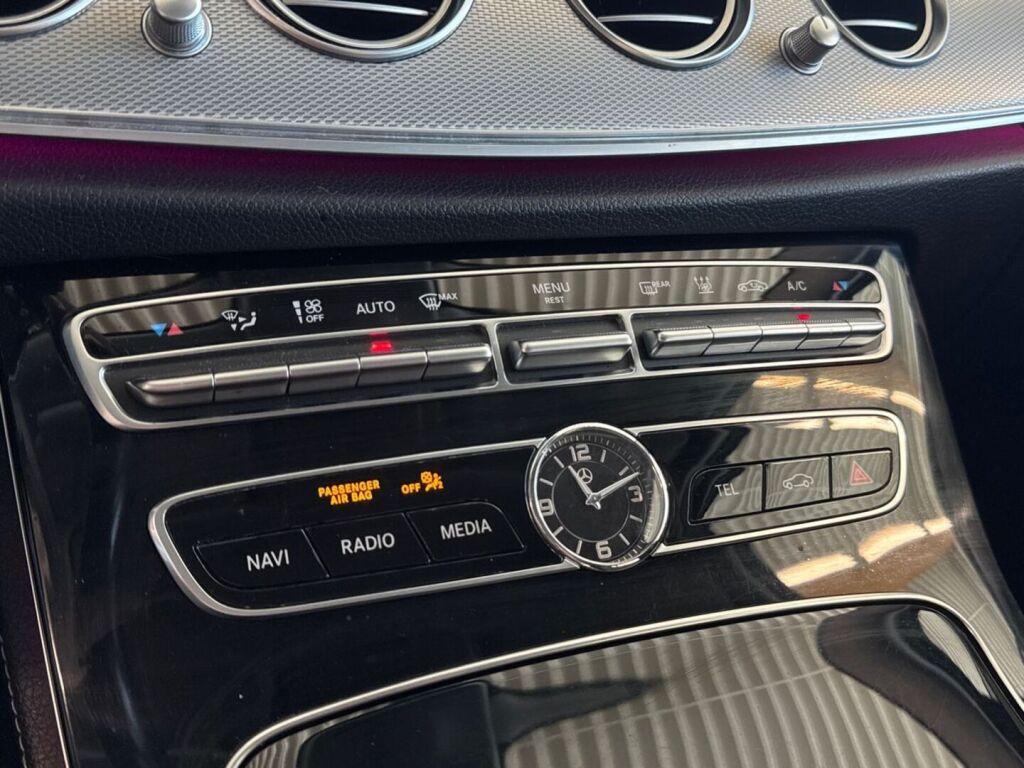 Mercedes-Benz E 2019 Valkoinen