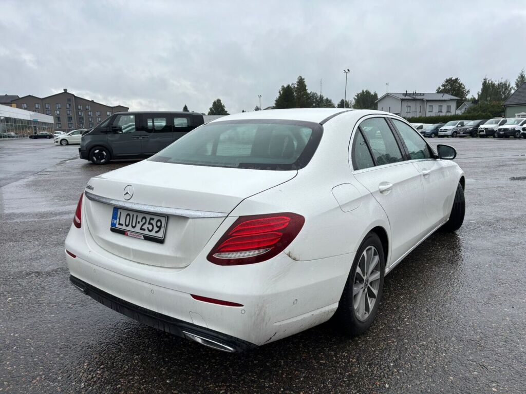 Mercedes-Benz E 2019 Valkoinen